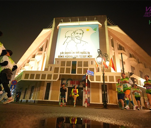 Đặc quyền của các runner tại VIHM powered by Herbalife" Chạy để chạm vào "linh hồn" Hà Nội sáng đầu năm