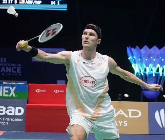 Axelsen thừa nhận: Momota là đối thủ khó nhằn nhất, nhưng chính thất bại tiếp thêm động lực trở lại đỉnh cao cầu lông