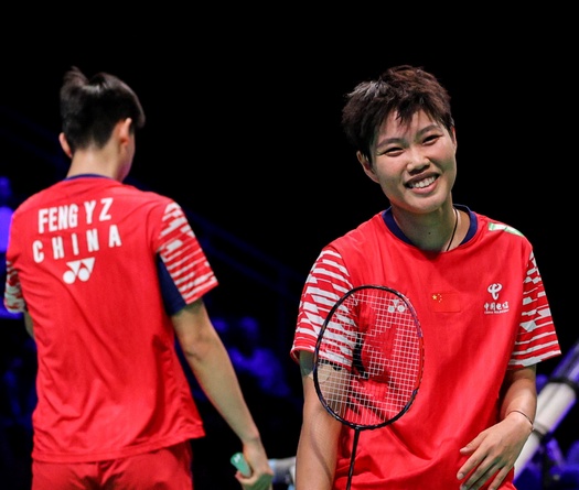 Feng Yan Zhe và Huang Dong Ping lập cú hat-trick danh hiệu liên tiếp tại giải cầu lông World Tour Finals
