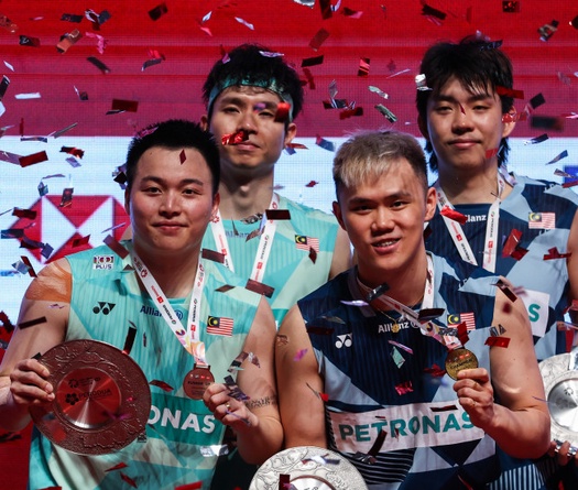 Man / Tee thắng trận chung kết lịch sử toàn Malaysia ở giải cầu lông Malaysia Masters 2025
