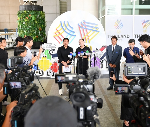Sao cầu lông số 1 Thái Lan Pornpawee Chochuwong rút khỏi SEA Games 2025 vì "bị đối xử bất công"