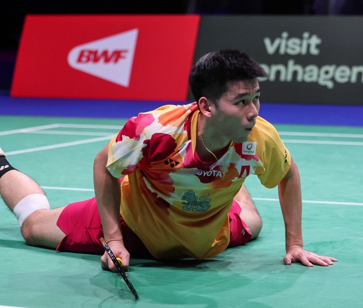 Tân vô địch thế giới - "thần đồng" cầu lông Thái Lan Kunlavut Vitidsarn là ai?