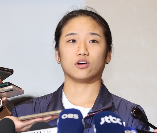 Nhà vô địch Olympic An Se-young không dự cuộc họp về vấn đề gây tranh cãi tuần này của Liên đoàn Cầu lông Hàn Quốc