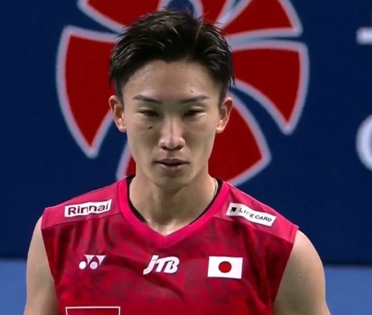 Cầu lông Kumamoto Masters Japan 2023: Cựu số 1 thế giới Kento Momota dừng bước do Shi Yu Qi quá hay