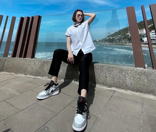 Cầu lông Việt Nam dồn kỳ vọng vào Vũ Thị Trang ở Singapore International 2025