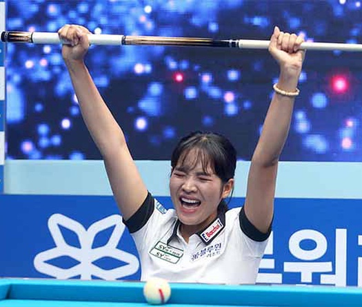 SEA Games 2023: "Thánh nữ billiards" Sruong Pheavy đang gây hiệu ứng tiêu cực