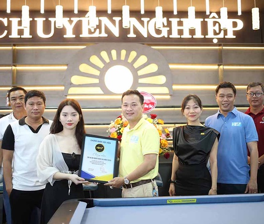 Trần Quyết Chiến giao lưu ở CLB Chuyên Nghiệp - hội viên mới nhất của Liên đoàn Billiards & Snooker TPHCM 