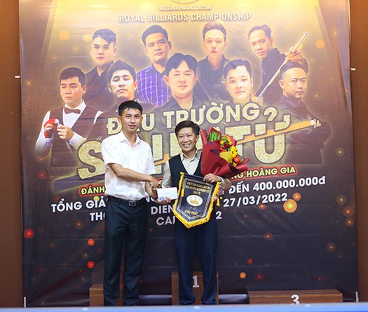Kỷ lục gia Hữu Tú vô địch Tour 1 giải Billiards Hoàng Gia Championship thể loại Cadre 47/2