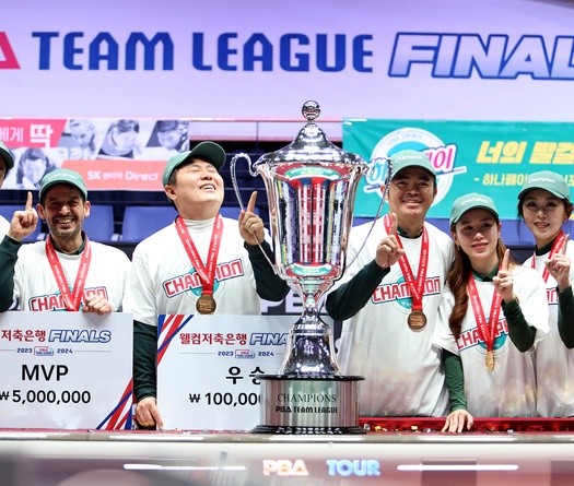 Vô địch PBA Team League: Lạ lùng cuộc chiến giữa "Giáo sư billiards" Nguyễn Quốc Nguyện và "Vua cơ điên" Ngô Đình Nại