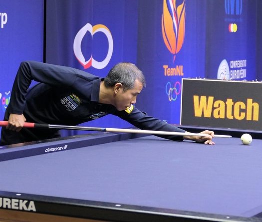Trần Quyết Chiến thắng Peter Ceulemans để vào chung kết giải billiard carom 3 băng World Cup tại Veghel