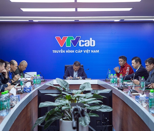 Ai sẽ là chủ nhân Cúp Chiến thắng 2025? Hé lộ quy trình bỏ phiếu "nghẹt thở" từ Hội đồng chuyên gia