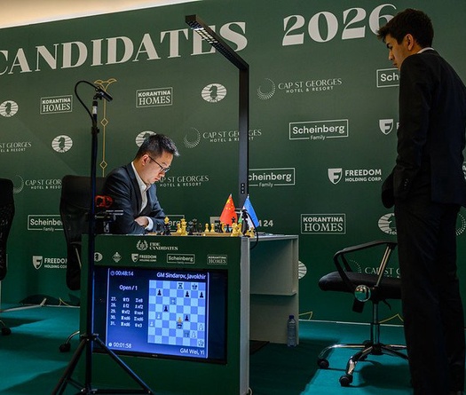 Javokhir Sindarov độc chiếm ngôi đầu Giải cờ vua Candidates 2026: Sự trỗi dậy của thế hệ kỳ thủ Gen Z
