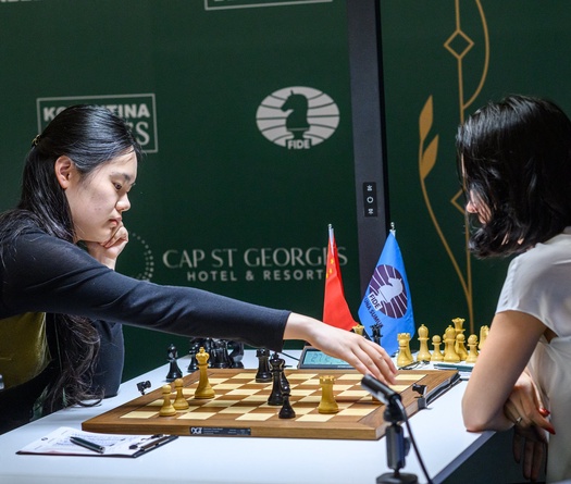Cờ vua FIDE Women's Candidates 2026: Cuộc đua song mã Zhu Jiner - Vaishali và bài học về quản trị phong độ đỉnh cao