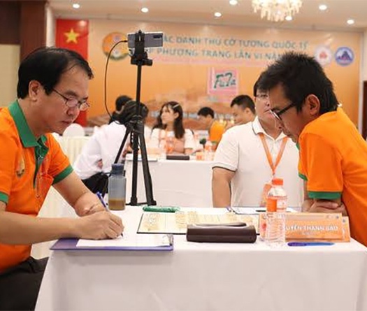 Lại Lý Huynh và tuyển Việt Nam đối đầu 5 cường quốc ở giải Cờ Tướng Quốc Tế Phương Trang VII