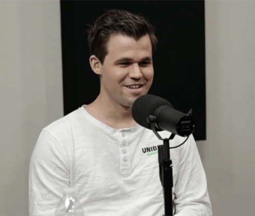 Ngôi Vua cờ bỗng dưng lại vô chủ: Magnus Carlsen ép FIDE đổi thể thức thi đấu