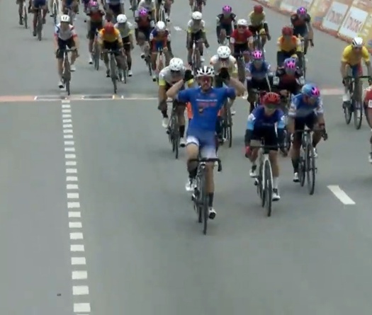 Kergozou thắng chặng dài nhất Cuộc đua xe đạp tranh Cúp Truyền hình TPHCM 2025