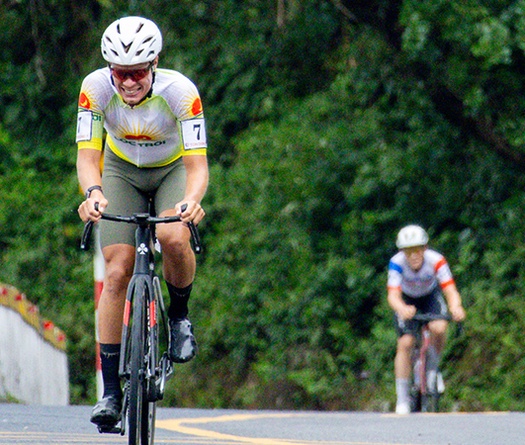 Mikhail Fokin "xé" Áo Vàng ở chặng 10 Cuộc đua xe đạp tranh Cúp Truyền hình TP.HCM 2025