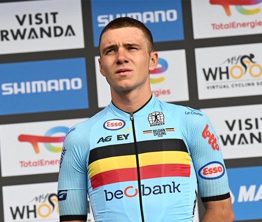 'Tôi có thể vô địch Tour de France': Evenepoel thách thức Pogacar sau khi đặt mục tiêu đua xe đạp năm 2026