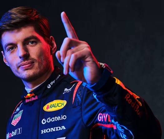 Verstappen tuyên bố sẽ "hết mình" trong nỗ lực giành chức vô địch, F1 McLaren không lo ngại anh sẽ chơi bẩn