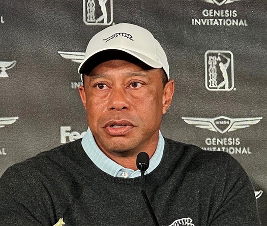 Golfer Tiger Woods tạm ngừng thi đấu sau sự cố giao thông: Khi giá trị con người vượt trên thành tích thương mại