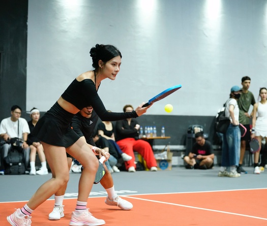 Người đẹp Kiên Thúy Vi tung ảnh gym nóng bỏng, khao khát có danh hiệu pickleball