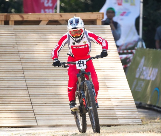 Indonesia giành huy chương vàng thứ 6 tại SEA Games 2025 nhờ tay đua xe đạp Rendy Varera