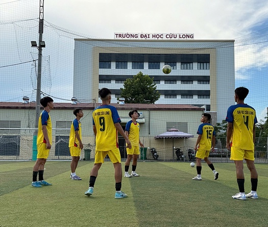 Giải bóng đá sinh viên toàn quốc - Cúp TV360: Trường Đại học Cửu Long mang tinh thần 'Trung thực - Đoàn kết'