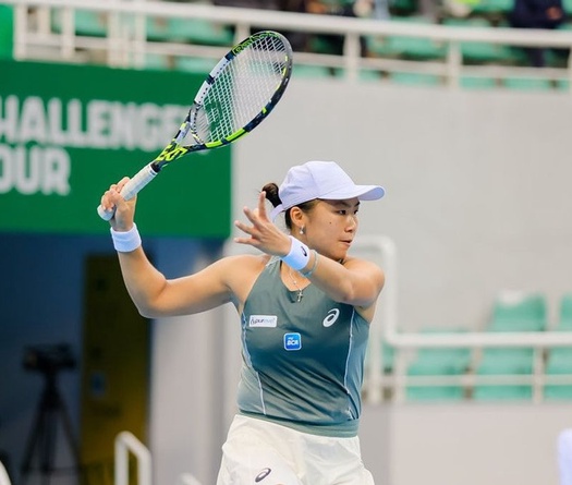 Janice Tjen dừng bước sớm tại quần vợt Charleston Open 2026: Bài toán điểm rơi phong độ và giá trị thương mại