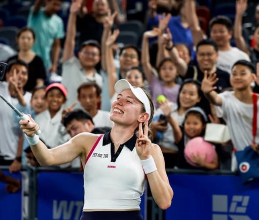 Nhận định quần vợt WTA Abu Dhabi 2026, ngày 04/02, 16h00: Ekaterina Alexandrova vs Dayana Yastremska