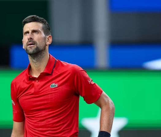 Novak Djokovic gây lo ngại với thông tin sức khỏe mới trước bán kết giải quần vợt Shanghai Masters