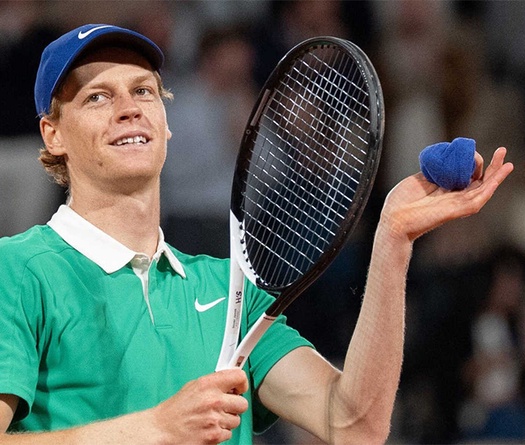 Jannik Sinner tại giải quần vợt Qatar Open: Sức mạnh của "Cỗ máy chiến thắng" và nghệ thuật quản trị sự tập trung