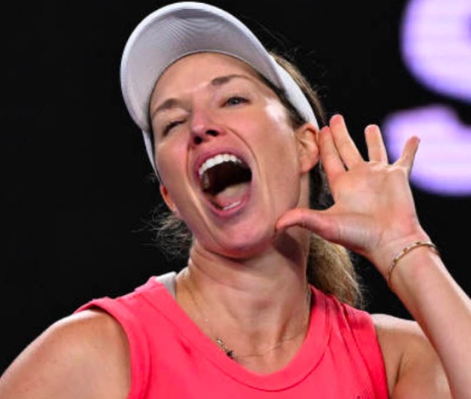 "Đàn ông sợ hãi những người phụ nữ thành đạt": Chuyện hẹn hò của VĐV quần vợt chuyên nghiệp khó khăn tới mức nào?