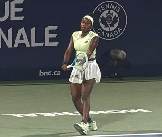 Số 2 thế giới Coco Gauff suýt phải trả giá cho cách giao bóng mới tại giải quần vợt National Bank Open 2025