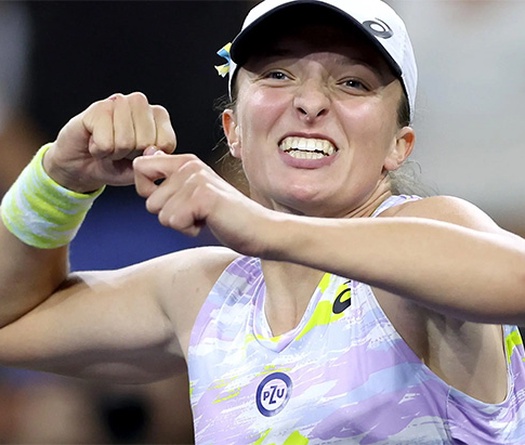 Kết quả tennis mới nhất 29/3: "thần đồng" Gauff không chống nổi "nữ hoàng" mới Swiatek