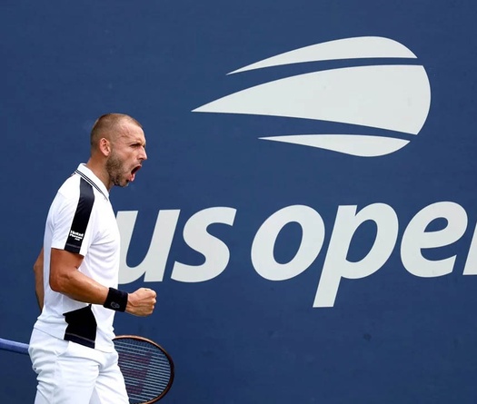 Dan Evans thắng trận đấu dài nhất lịch sử tennis US Open