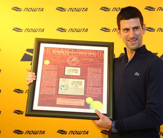 Kết quả tennis 18/12: Djokovic lên tem, Naomi Osaka khoe chân dài, Nadal trở lại và thua