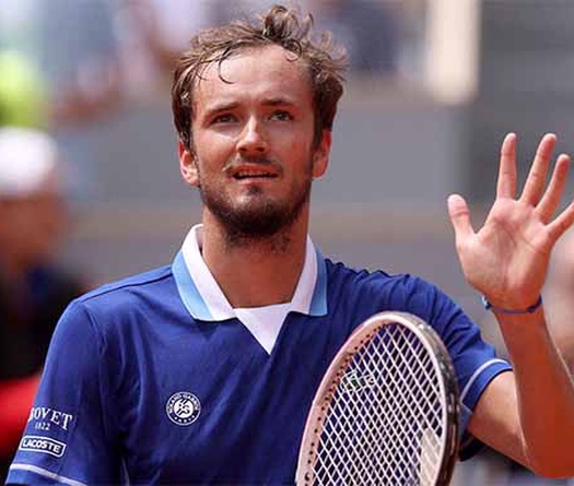 Medvedev chắc chắn giật lại số 1 thế giới tennis nam từ Djokovic vào giữa tháng 6/2022
