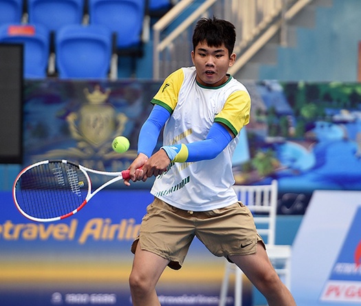 Kết quả tennis mới nhất 14/12: Tiểu tướng Quang Vinh bất ngờ hạ lão tướng Thành Trung