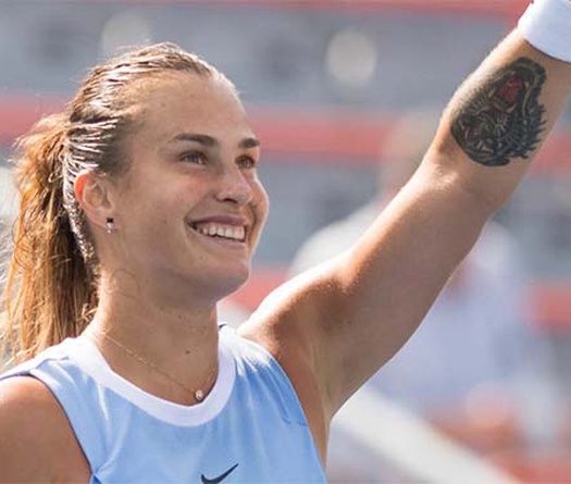 Sabalenka 'vô cùng hạnh phúc' sau chiến thắng Muchova, chuẩn bị đối đầu Kostyuk trong trận chung kết quần vợt Brisbane