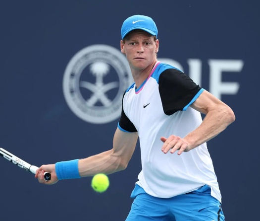 Số 3 thế giới Jannik Sinner có thành tích chỉ kém 5 người trong lịch sử tennis ở kỷ nguyên mở