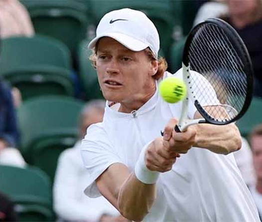 Jannik Sinner đối đầu Andrea Pellegrino: Đẳng cấp số 1 thế giới thách thức hiện tượng tại quần vợt Rome Masters