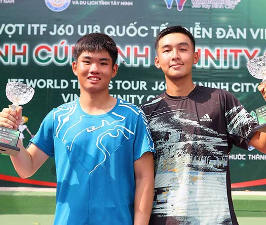 Kết quả tennis 4/3: Quang Vinh / Tuấn Minh vô địch đôi nam cúp Diễn Đàn Vinh Infinity