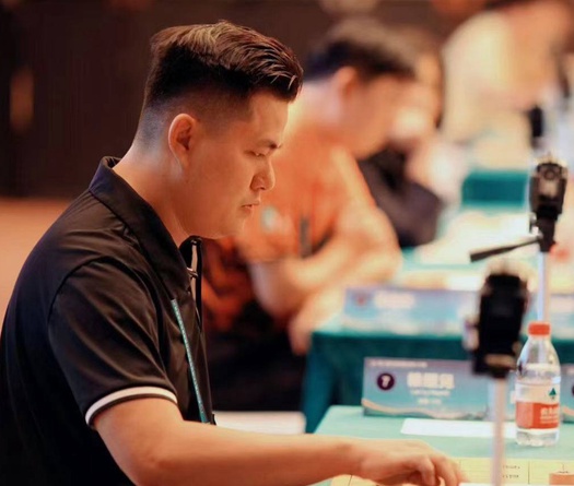 Làng cờ đại lục giải mã hiện tượng Lại Lý Huynh ở giải Xuân Khâu Đại Diệp Bôi
