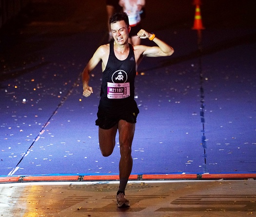 Giải chạy đêm District 1 Midnight Run 2023 lập kỷ lục về giá trị giải thưởng