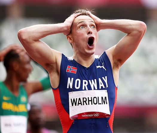 “Nam thần Na Uy” Karsten Warholm lập kỷ lục thế giới 400m rào ở Olympic Tokyo