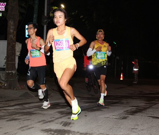 Nữ tuyển thủ điền kinh Thái Lan trở lại Giải Bán Marathon Quốc tế Việt Nam 2024 tài trợ bởi Herbalife với bảng thành tích ấn tượng