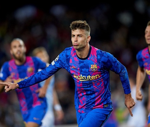 Pique vượt qua Ramos để làm nên lịch sử ở Champions League