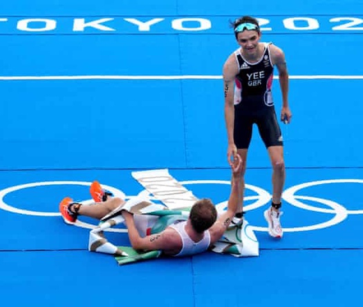 Chàng trai đạt chuẩn Olympic hai môn khác nhau, vượt mặt cả thầy giành “bạc” triathlon