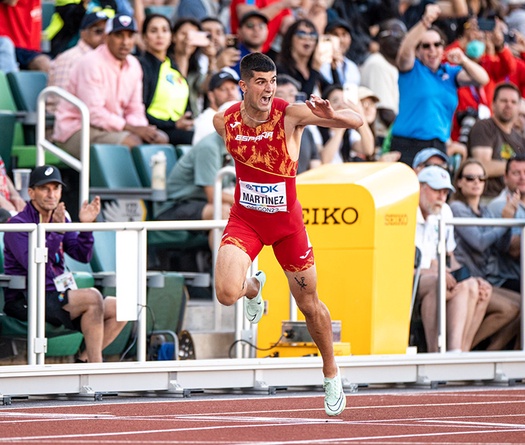 Chàng trai 2000 giành HCV chạy 110m rào châu Âu đầu tiên trong lịch sử cho xứ bò tót