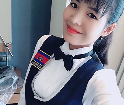 Ngắm nhan sắc vạn người mê của “thánh nữ Billiards” Sruong Pheavy